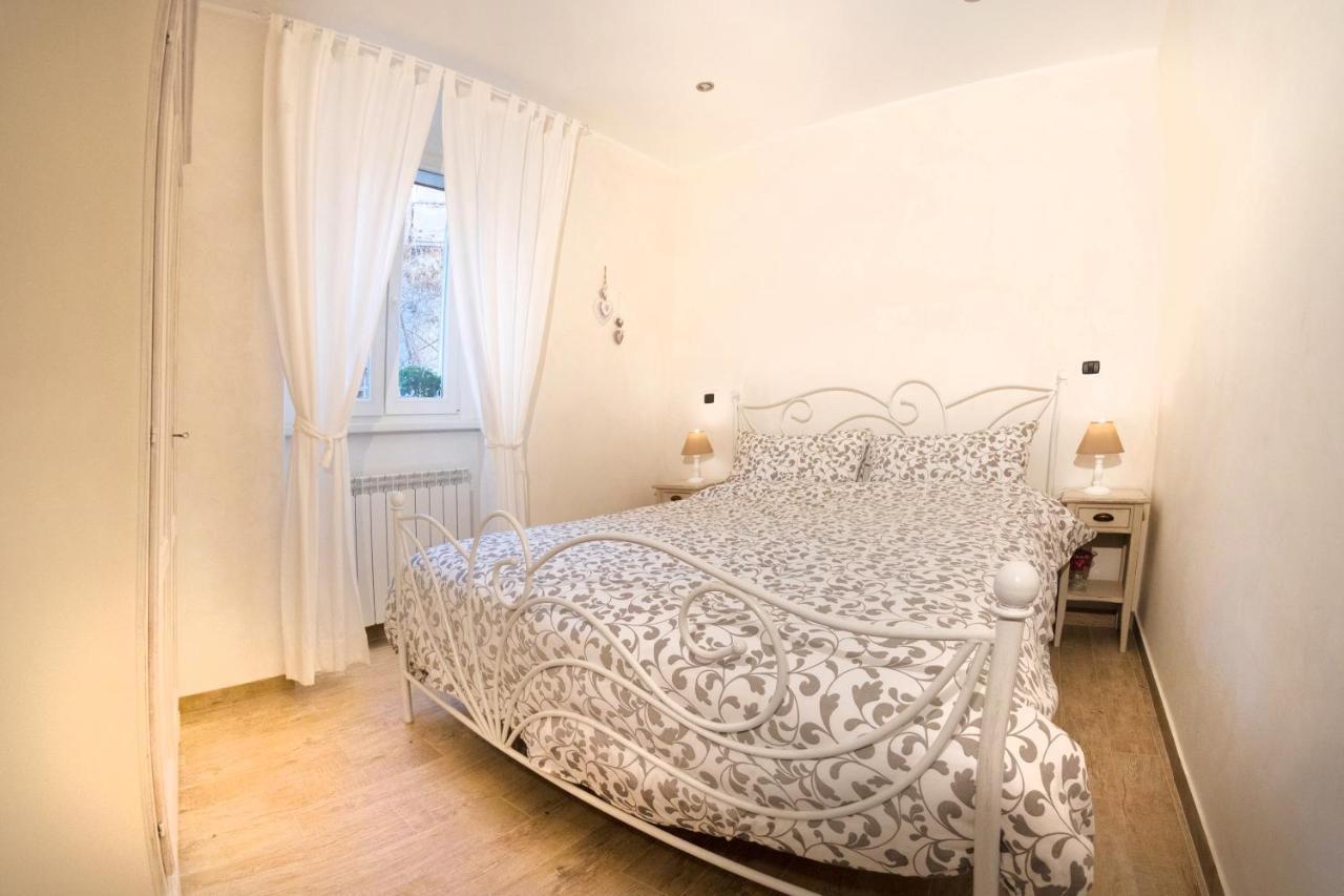 Le Bicocche Di Joyce - Luxury And Parking Nearby Apartamento Trieste Exterior foto