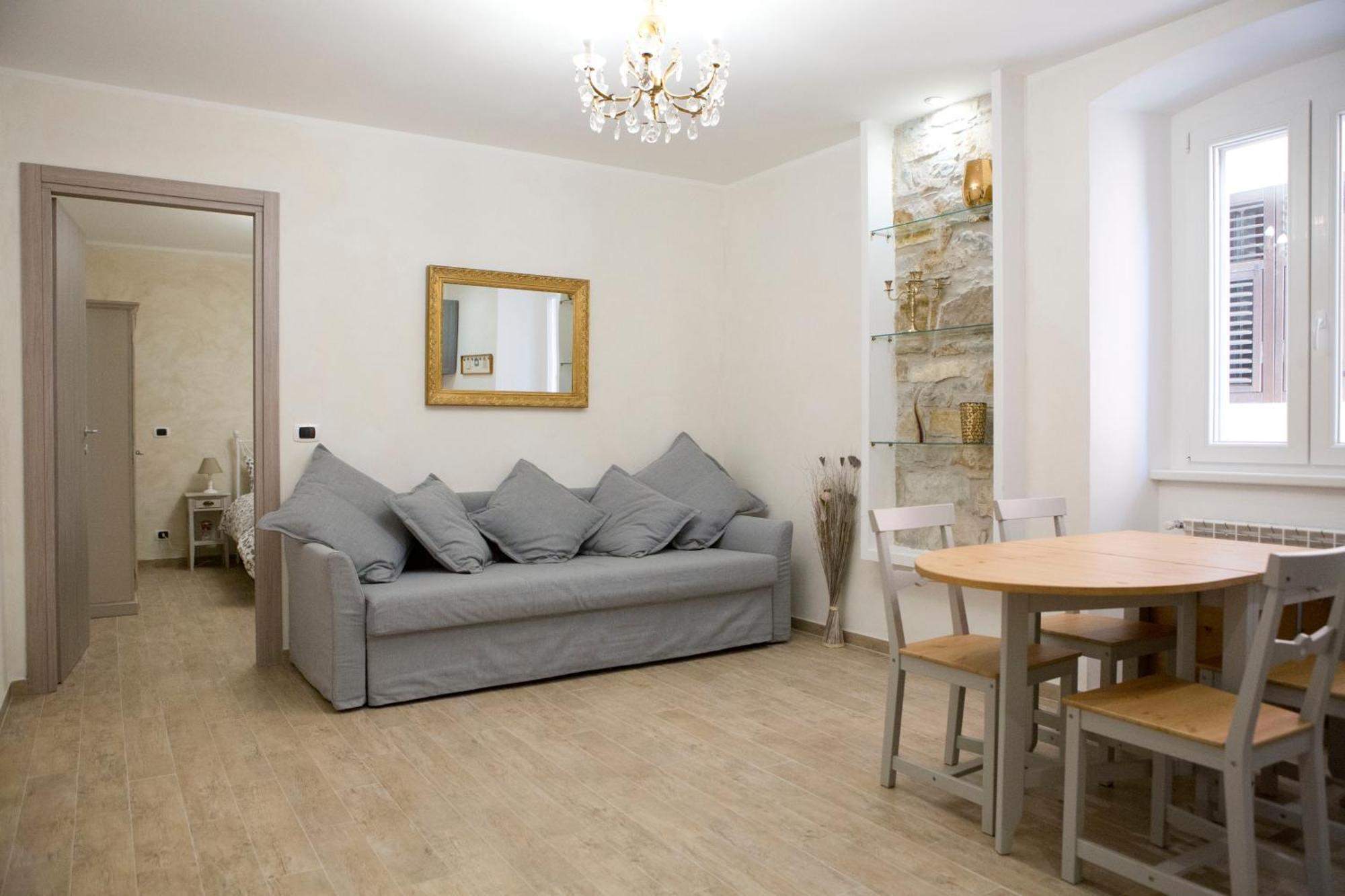 Le Bicocche Di Joyce - Luxury And Parking Nearby Apartamento Trieste Exterior foto