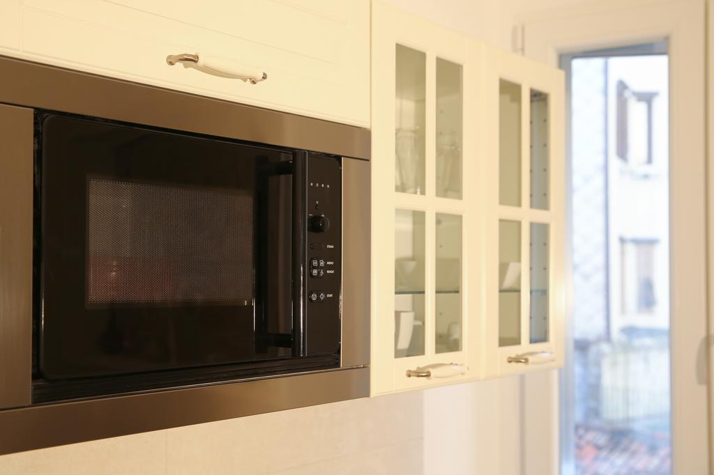 Le Bicocche Di Joyce - Luxury And Parking Nearby Apartamento Trieste Exterior foto